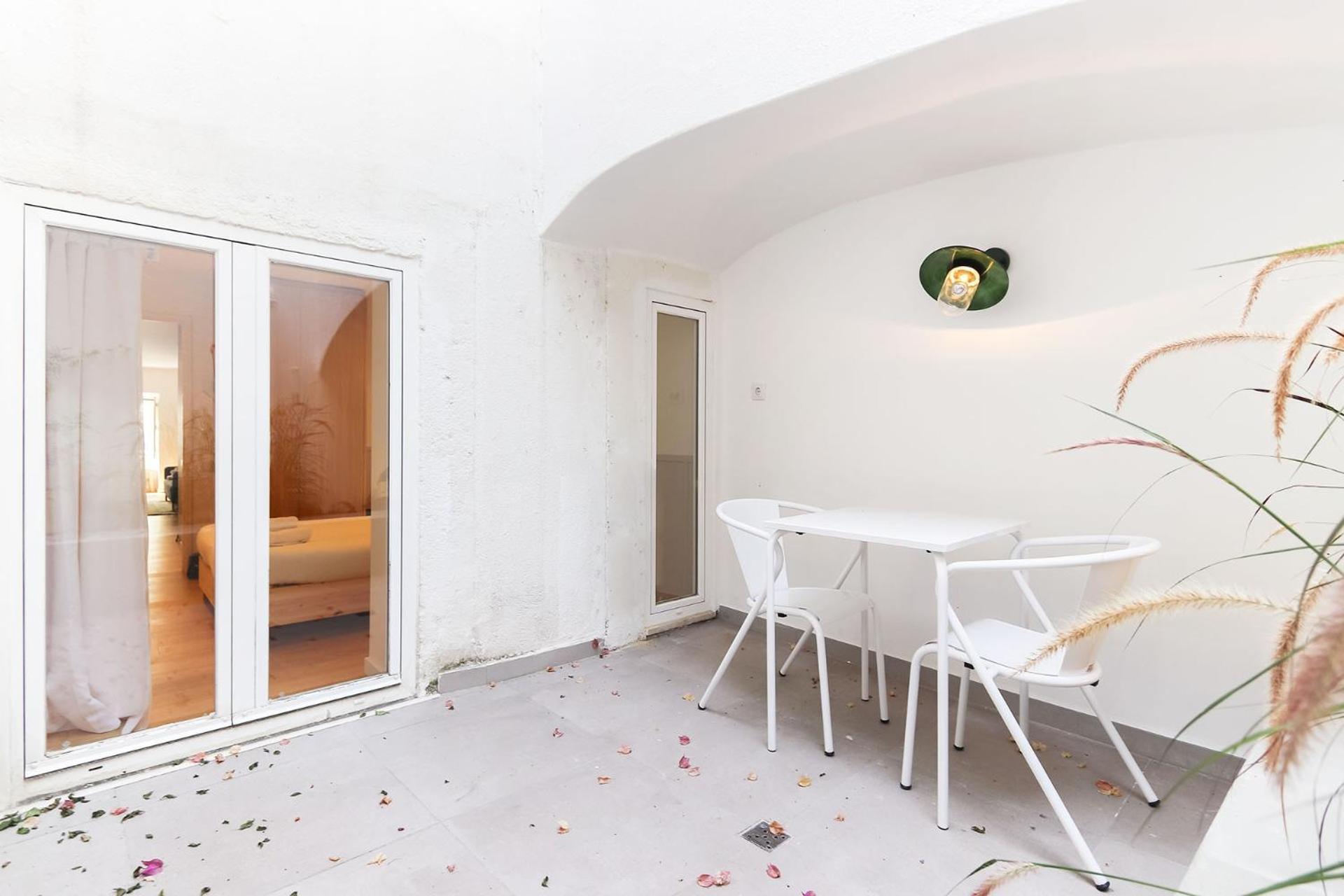 Sao Bento Classic By Homing Lisbon Exterior photo
